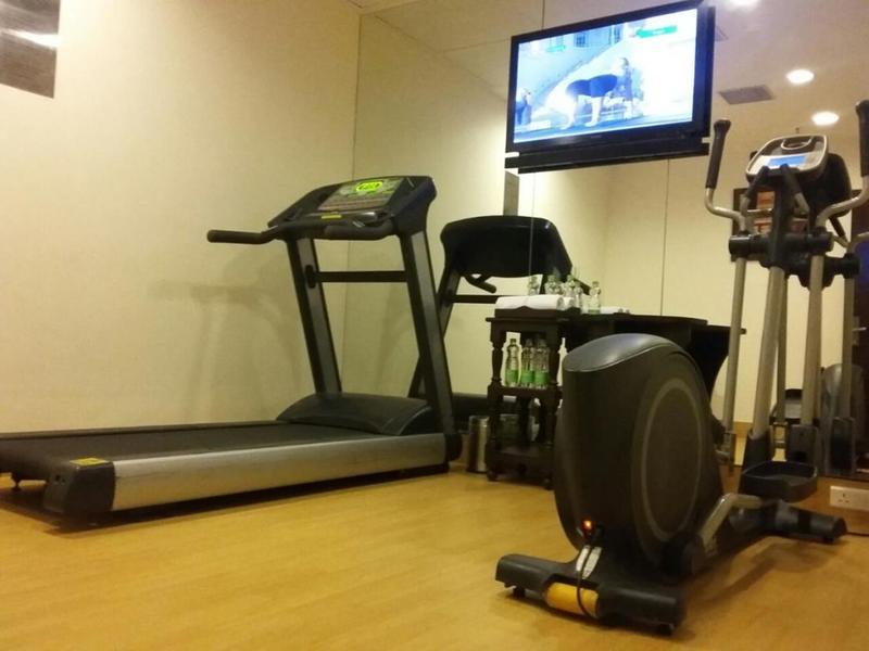 더 뮤즈사로발 폴티코 뉴델리 외부 사진
